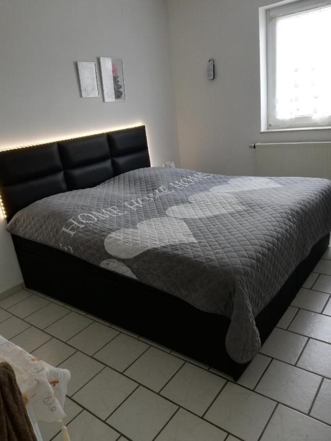Holzfeld Apartment